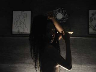 色情视频聊天 Hilary-9