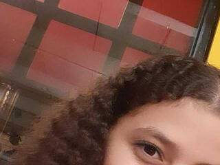 色情视频聊天 hilary-arista