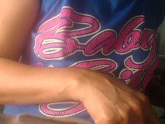 广播屏幕截图 hornyhot24