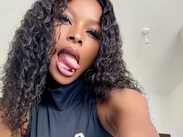个人资料的照片 Hornylilbirdie