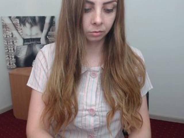 广播屏幕截图 Hot-Fantasy