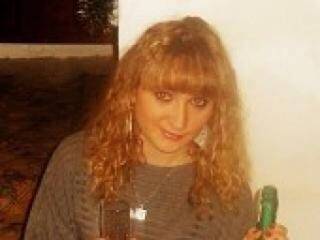 色情视频聊天 hotjullia