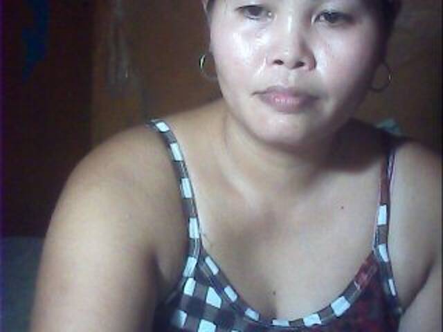 广播屏幕截图 HotMommaxx