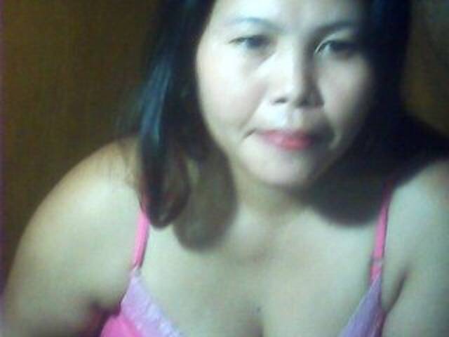 广播屏幕截图 HotMommaxx