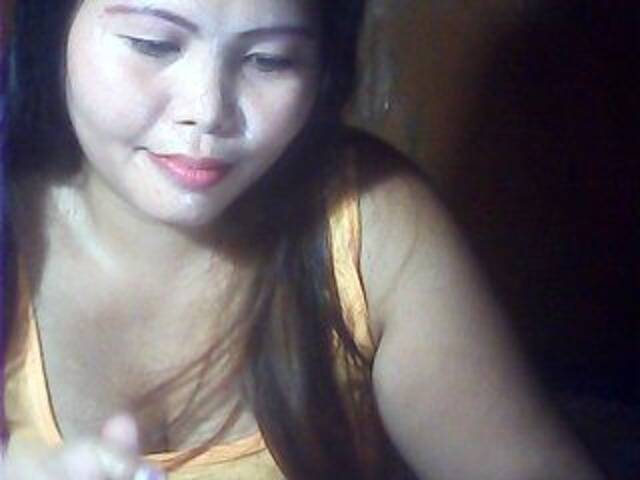 广播屏幕截图 HotMommaxx