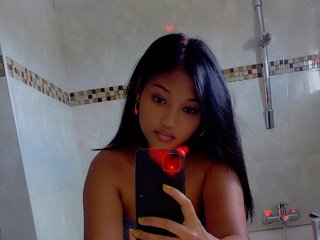 色情视频聊天 HotTia