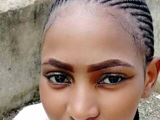 色情视频聊天 Hottycharii