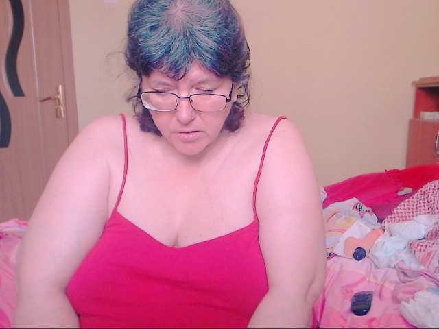 广播屏幕截图 HugeTitsXXX