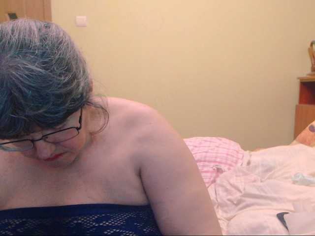 广播屏幕截图 HugeTitsXXX