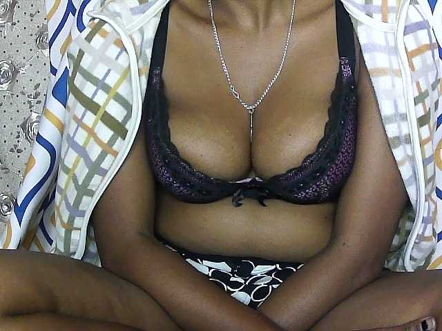 广播屏幕截图 sexy-frayah