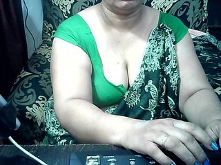 色情视频聊天 Indianbhabhimilf40