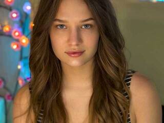 色情视频聊天 IndyVi