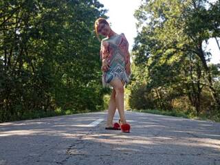 色情视频聊天 Iolandared