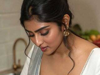 色情视频聊天 IqraQueen