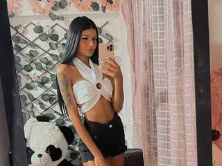 色情视频聊天 Isa-becc