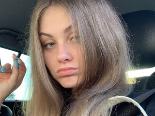色情视频聊天 IsabelGood