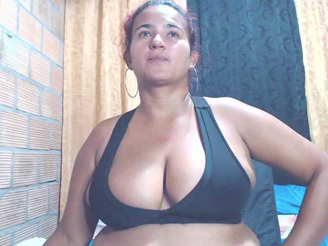 相片 isabellegree I am a very hot latina woman willing everything for you without limits love