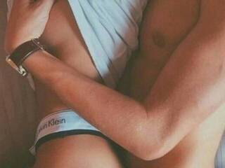 色情视频聊天 ISLULEU