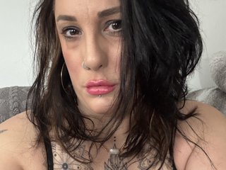 色情视频聊天 Ivyivybelle84