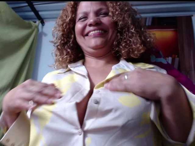 广播屏幕截图 jademoomss