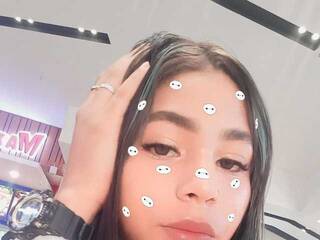 色情视频聊天 Janne-Amber