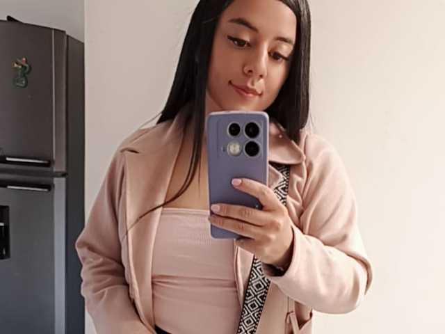 个人资料的照片 jazmin-white