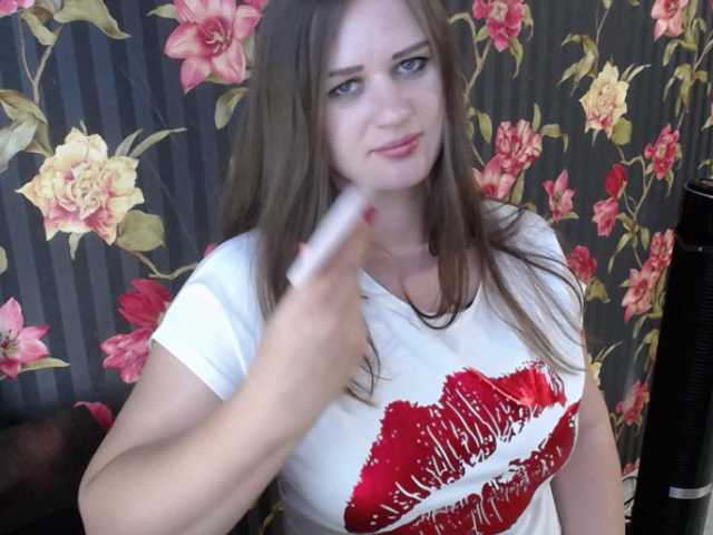 广播屏幕截图 Monikaa22