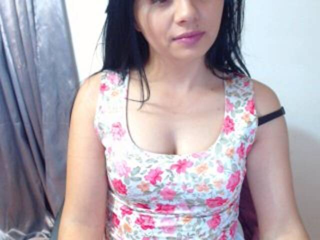 广播屏幕截图 JolieNicole