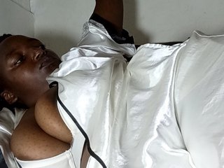 色情视频聊天 Joyiehh