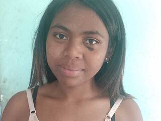 色情视频聊天 Justinah33