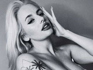 色情视频聊天 Kaleicarter