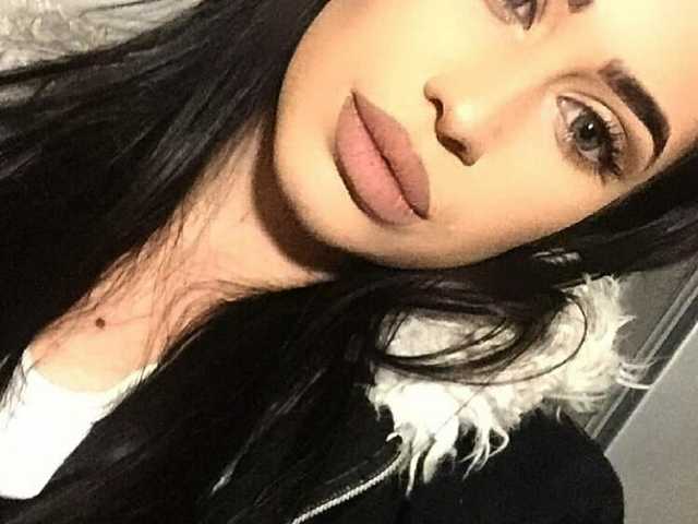 个人资料的照片 karablair