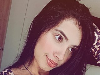 色情视频聊天 KarinaDoll