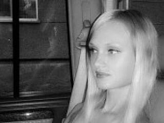 色情视频聊天 karoline4u