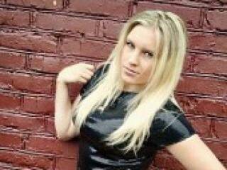 色情视频聊天 karollinaa