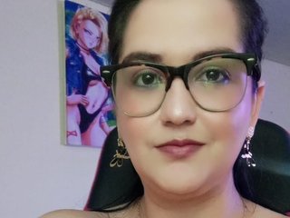 色情视频聊天 Kataleya95