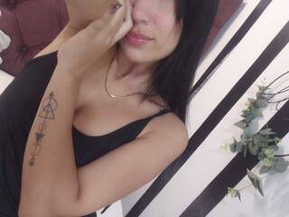 色情视频聊天 KataleyaMansson