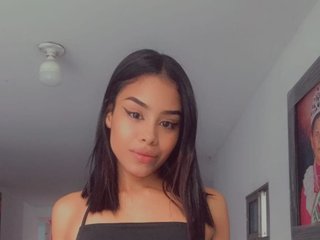 色情视频聊天 Katalleiah