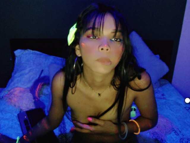 相片 Kathleen show neon #feet #ass #squirt #lush #anal #nailon #teenagers #+18 #bdsm #Anal Games#cum,#latina,#masturbation #oil, ,#Sex with dildo. #young #deep Throat #cam2cam #anal #submissive#costume#new #Game with dildo.