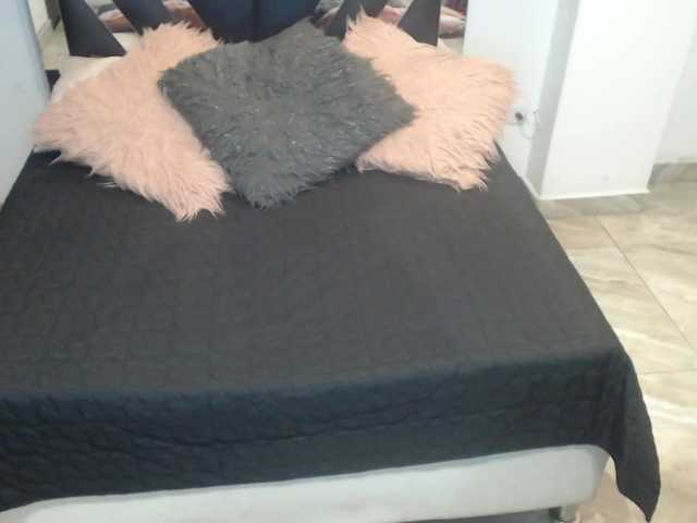 广播屏幕截图 KATIA-DEE