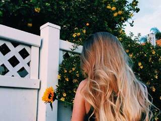 色情视频聊天 Katiequin