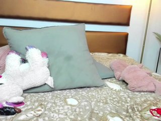 色情视频聊天 AlexissNight