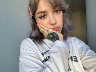 色情视频聊天 KatrinUwU