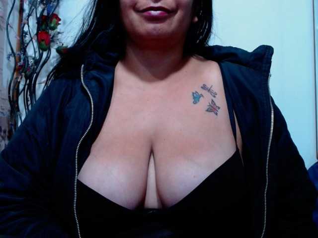 广播屏幕截图 KattaHorny