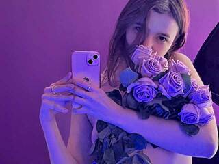 色情视频聊天 Kattitoffy