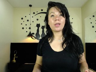 色情视频聊天 KattyyFoxx
