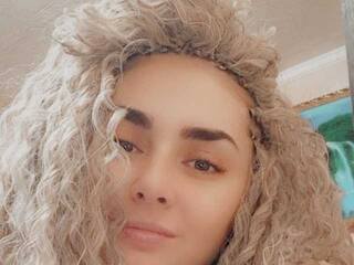 色情视频聊天 KatyCandy