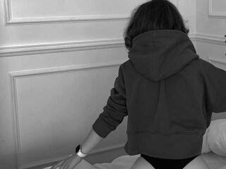 色情视频聊天 khloeferrer