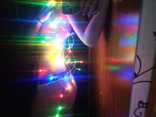 色情视频聊天 Kikarr