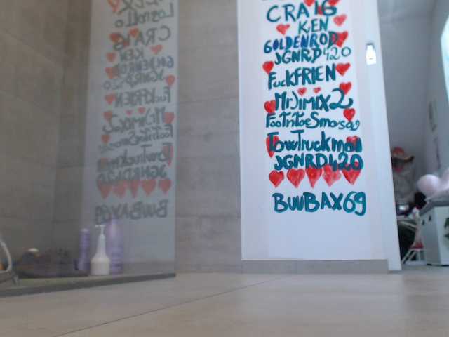 广播屏幕截图 KinkyMoni